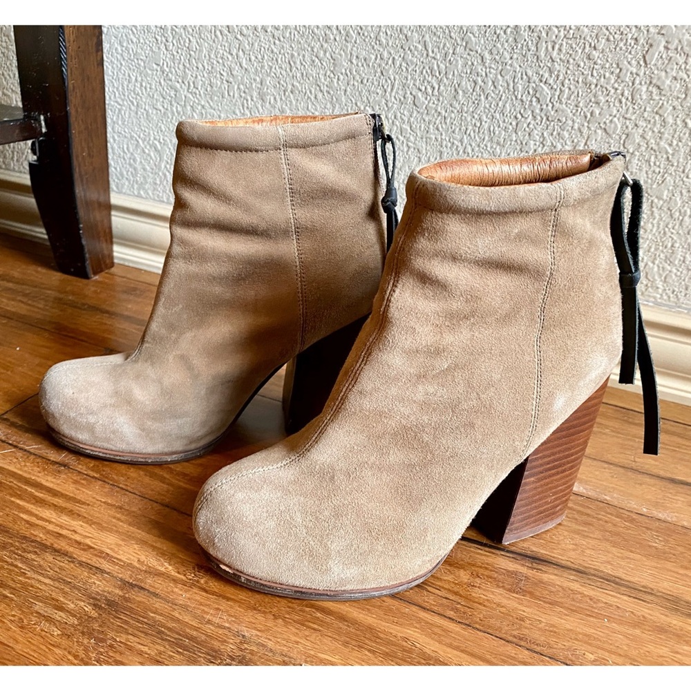 Jeffrey Campbell Tan Suede Heeled Booties 6.5